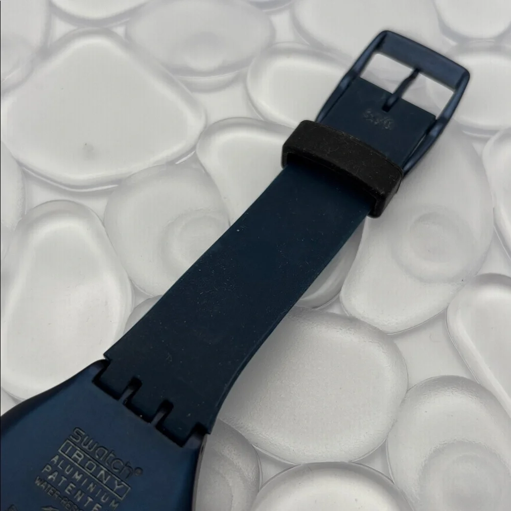 Swatch Watch YGN4002 BLUE EFFECT